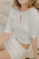 Vivienne Keyhole 3/4 Sleeve Top